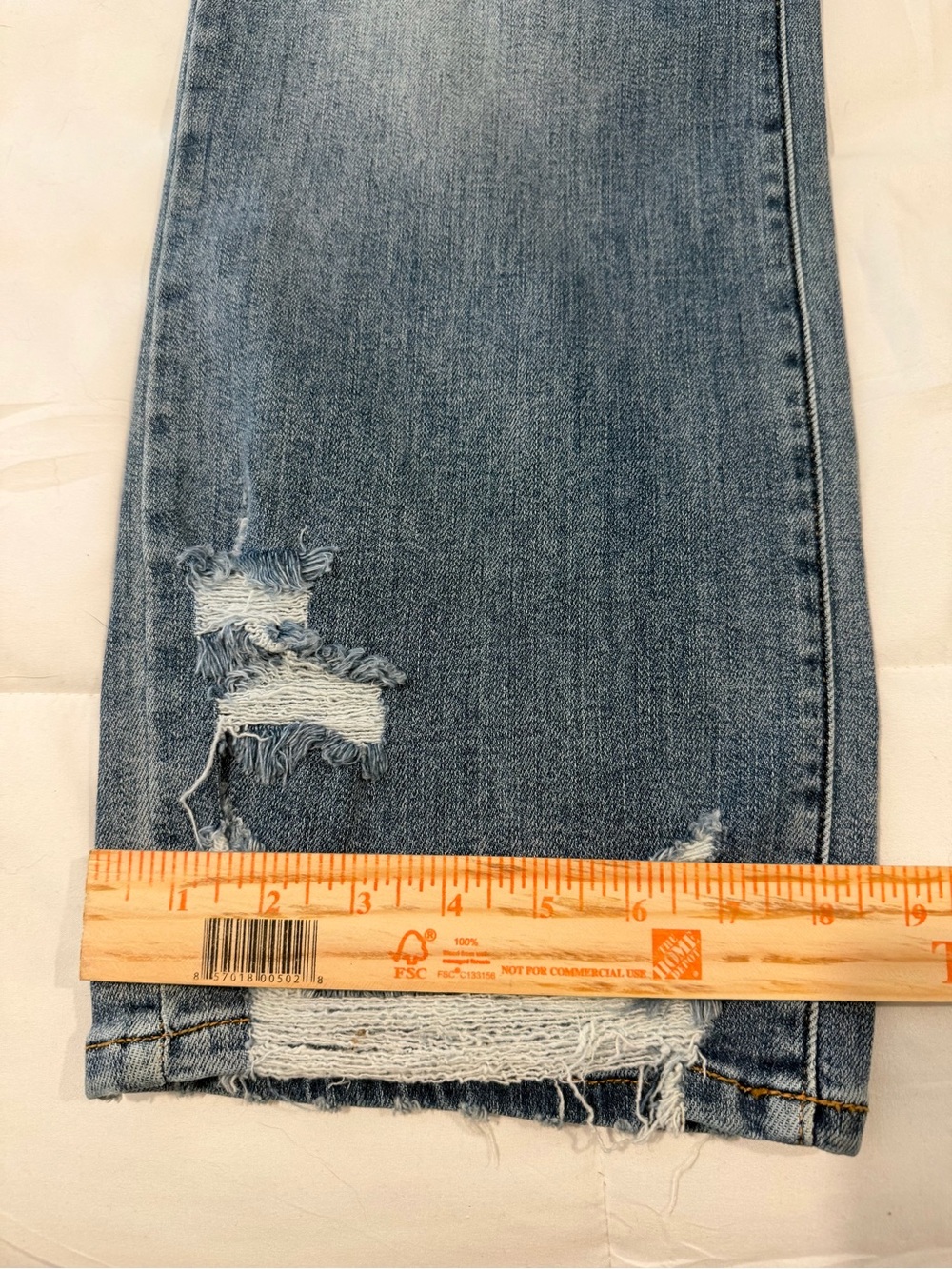 Judy Blue Women’s Light Wash Distressed Hem Straight Leg Jeans Size 18W - Picture 9 of 14